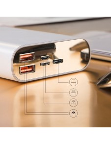 Med dubbel USB-utgång och PD Type-C-ingång / -utgång + Micro USB-ingång + Lightning